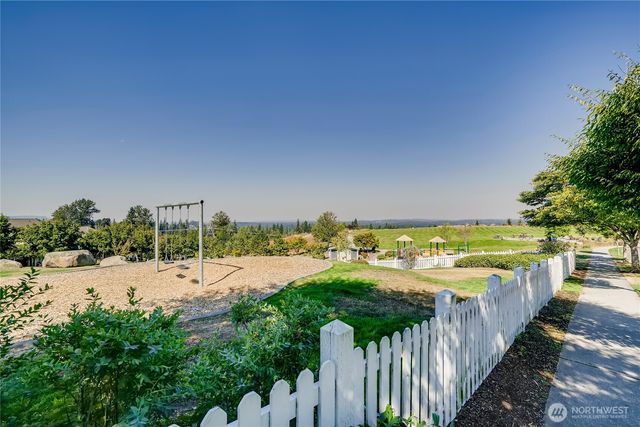 2972 NE Marquette Way, Issaquah, WA 98029
