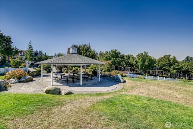 2972 NE Marquette Way, Issaquah, WA 98029
