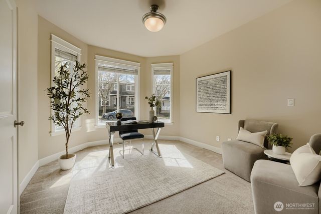 2972 NE Marquette Way, Issaquah, WA 98029