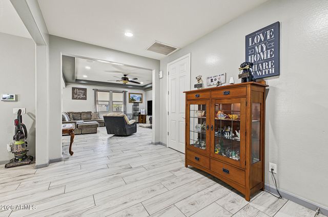 18619 W KOLINA Lane, Waddell, AZ 85355