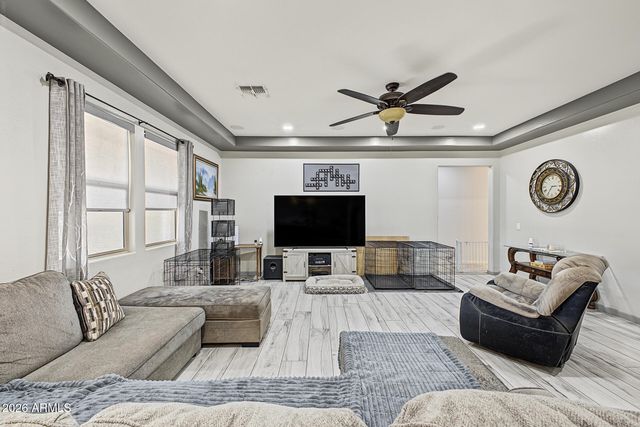 18619 W KOLINA Lane, Waddell, AZ 85355