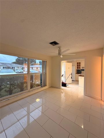 13741 Flora Pl B, Delray Beach, FL 33484