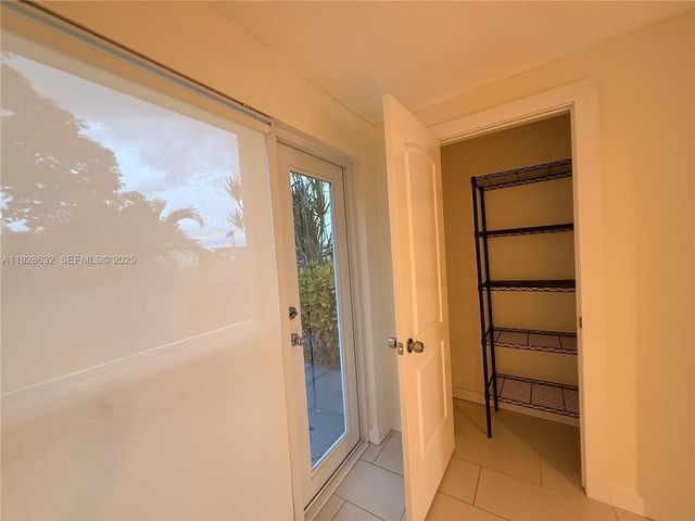 13741 Flora Pl B, Delray Beach, FL 33484