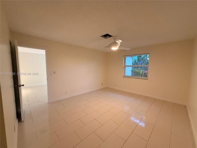 13741 Flora Pl B, Delray Beach, FL 33484