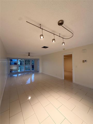 13741 Flora Pl B, Delray Beach, FL 33484