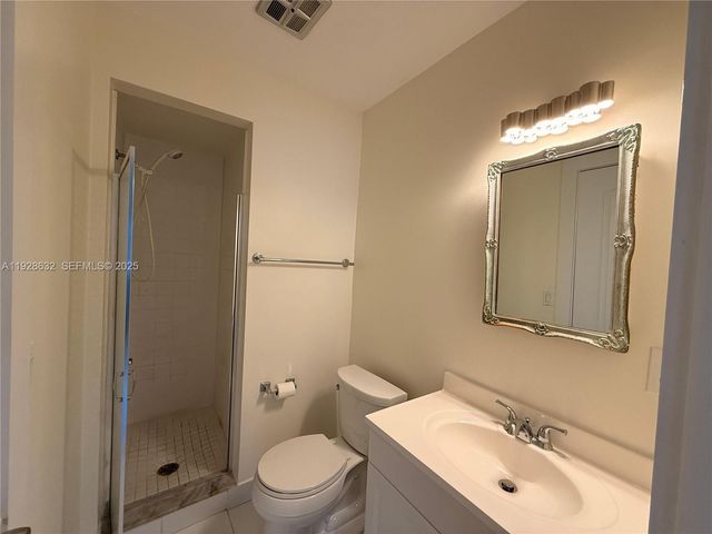 13741 Flora Pl B, Delray Beach, FL 33484