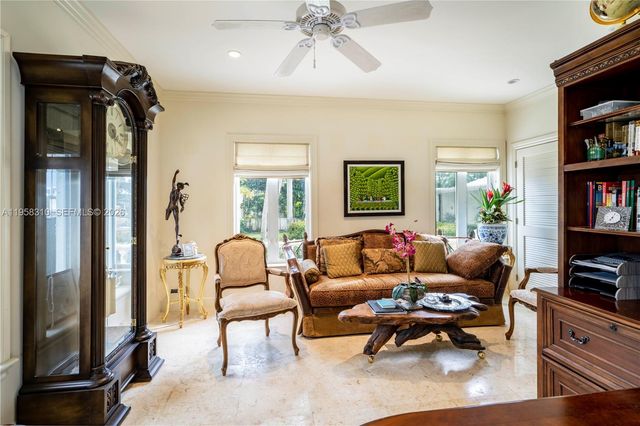 6465 Pinetree Drive Cir, Miami Beach, FL 33141