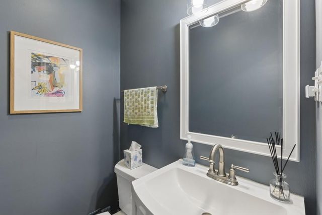 670 Lake Charles Way, Roswell, GA 30075