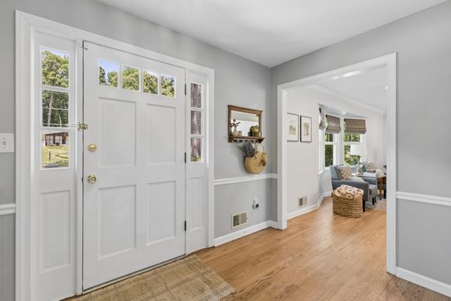 670 Lake Charles Way, Roswell, GA 30075