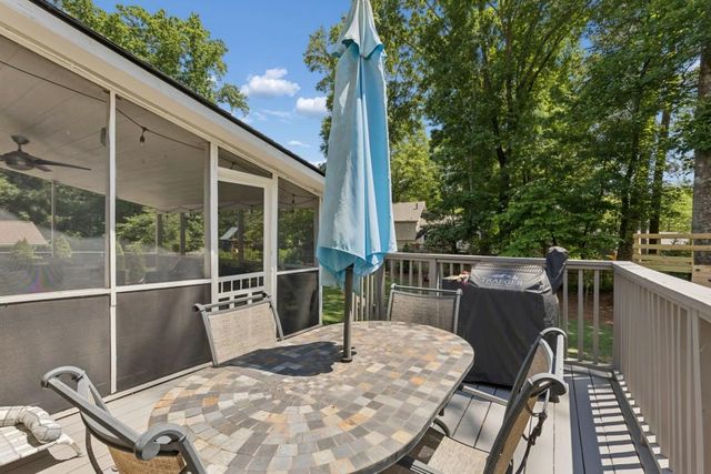 670 Lake Charles Way, Roswell, GA 30075