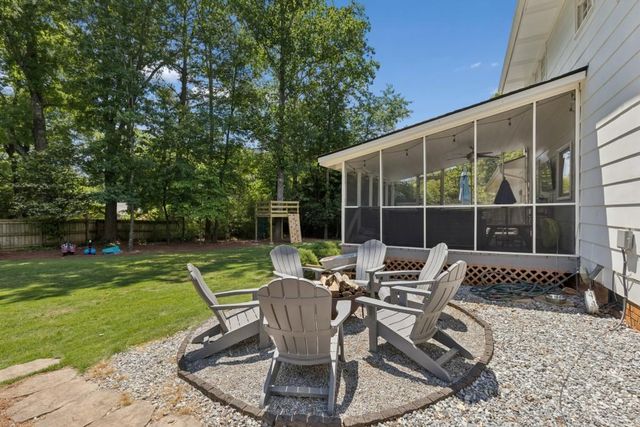 670 Lake Charles Way, Roswell, GA 30075