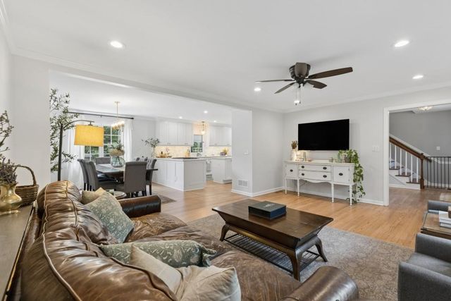 670 Lake Charles Way, Roswell, GA 30075