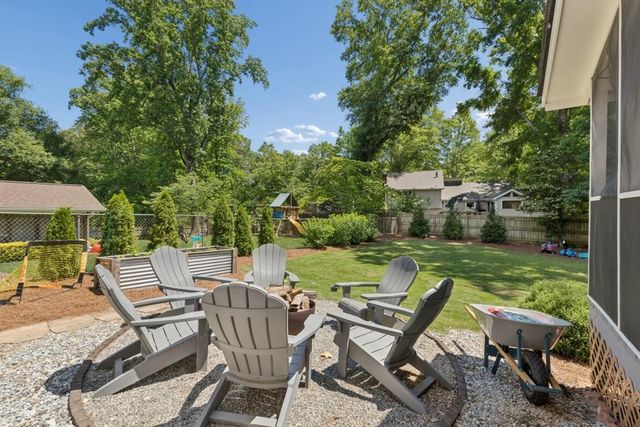 670 Lake Charles Way, Roswell, GA 30075