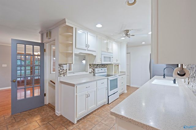 503 4th Street, Fort Payne, AL 35967