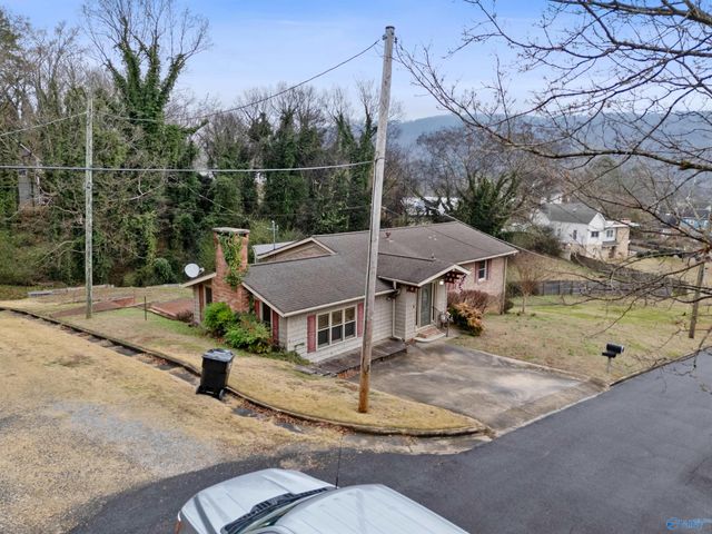 503 4th Street, Fort Payne, AL 35967
