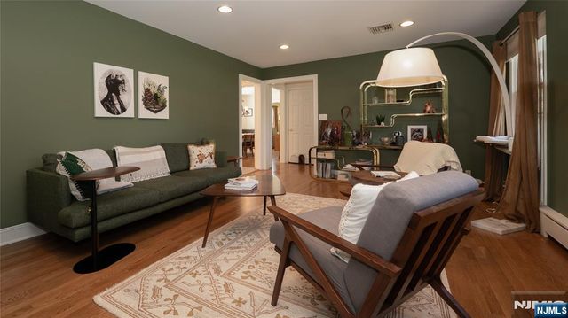 37 Keilana Drive, Wayne, NJ 07470