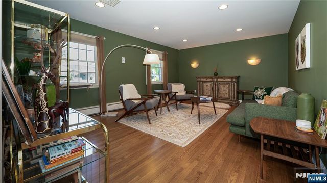 37 Keilana Drive, Wayne, NJ 07470