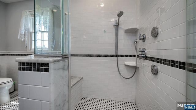 37 Keilana Drive, Wayne, NJ 07470