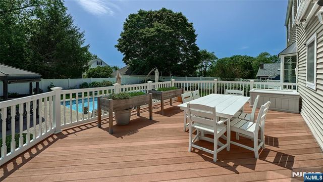 37 Keilana Drive, Wayne, NJ 07470