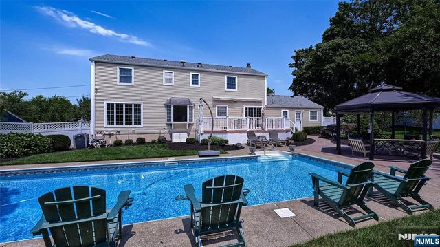 37 Keilana Drive, Wayne, NJ 07470