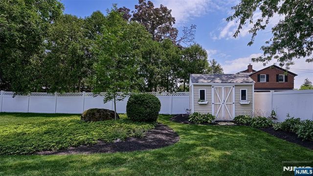 37 Keilana Drive, Wayne, NJ 07470