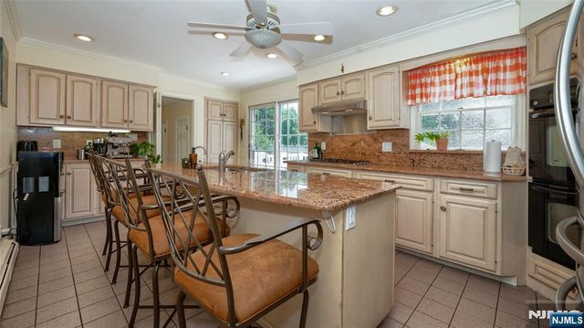 37 Keilana Drive, Wayne, NJ 07470