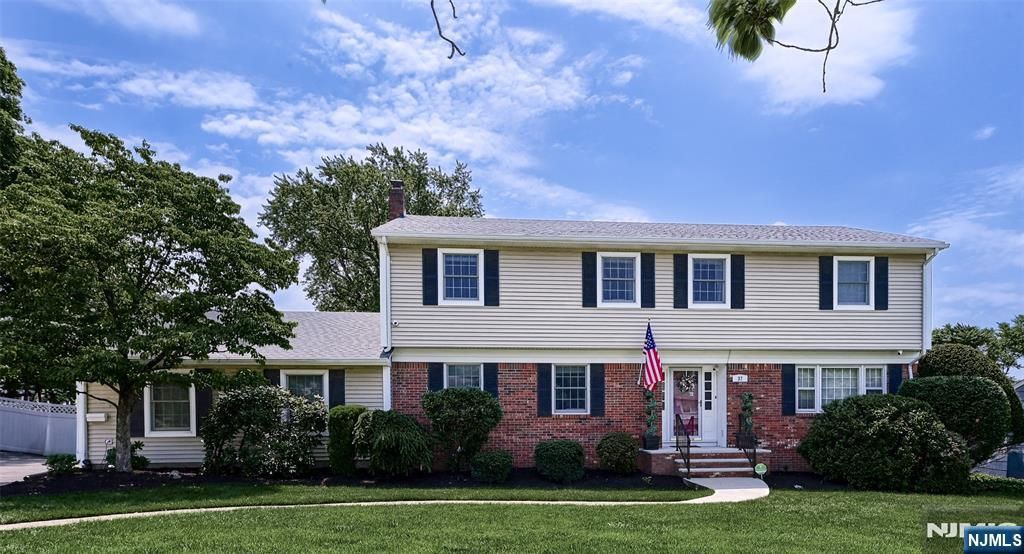 37 Keilana Drive, Wayne, NJ 07470