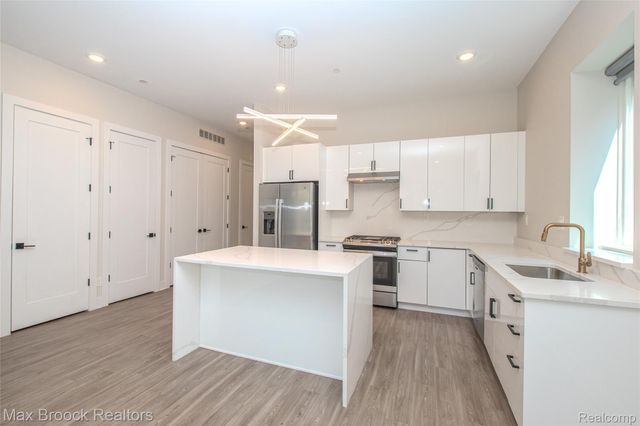 4530 Commonwealth Street 1, Detroit, MI 48208