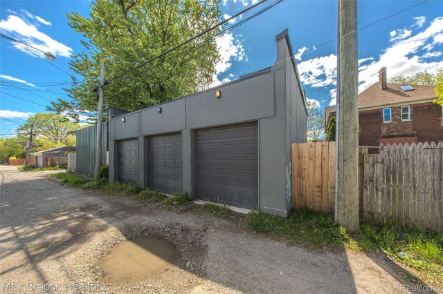 4530 Commonwealth Street 1, Detroit, MI 48208