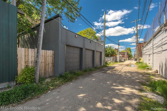 4530 Commonwealth Street 1, Detroit, MI 48208
