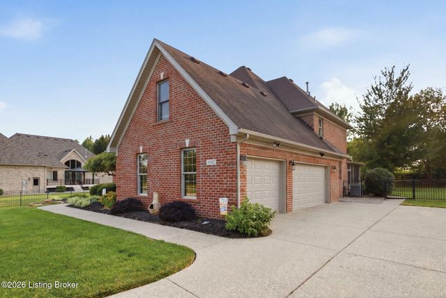 4702 Tall Grass Ct, La Grange, KY 40031