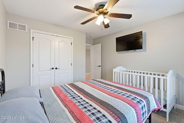 4702 Tall Grass Ct, La Grange, KY 40031