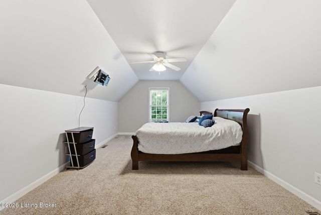 4702 Tall Grass Ct, La Grange, KY 40031
