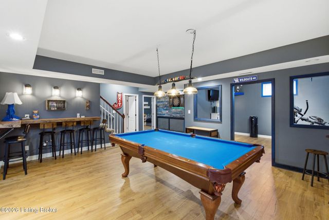 4702 Tall Grass Ct, La Grange, KY 40031