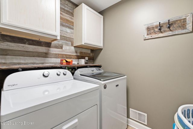4702 Tall Grass Ct, La Grange, KY 40031