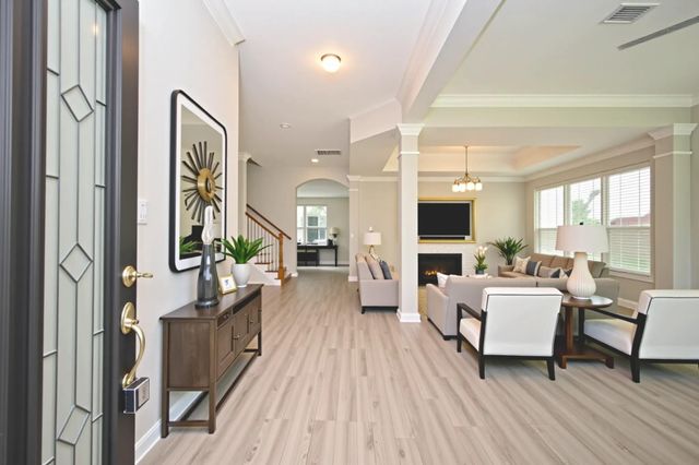 1502 Beaconshire Road, Houston, TX 77077