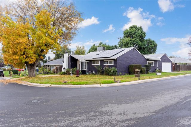 2141 Winafred St, Sacramento, CA 95825