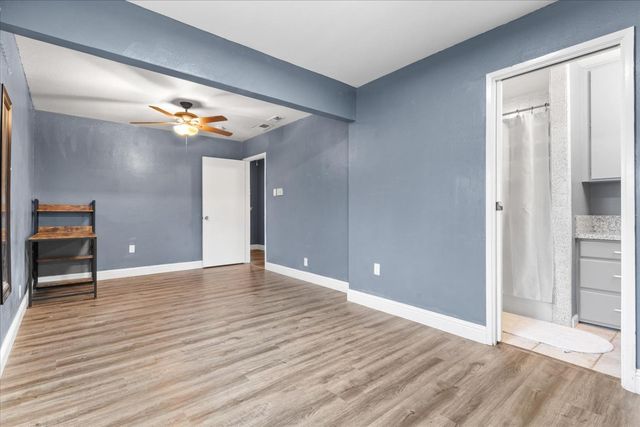 2141 Winafred St, Sacramento, CA 95825