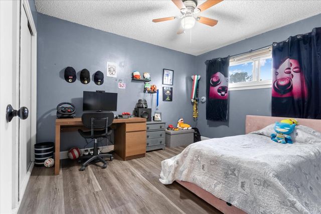 2141 Winafred St, Sacramento, CA 95825