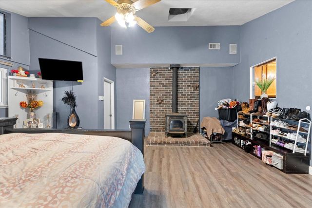 2141 Winafred St, Sacramento, CA 95825