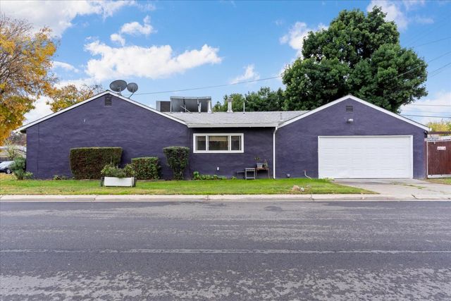 2141 Winafred St, Sacramento, CA 95825
