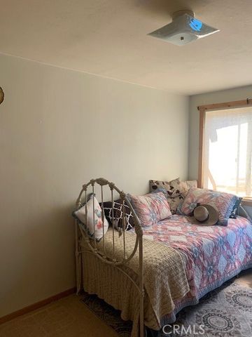 26325 Lake Forest Drive, Twin Peaks, CA 92391