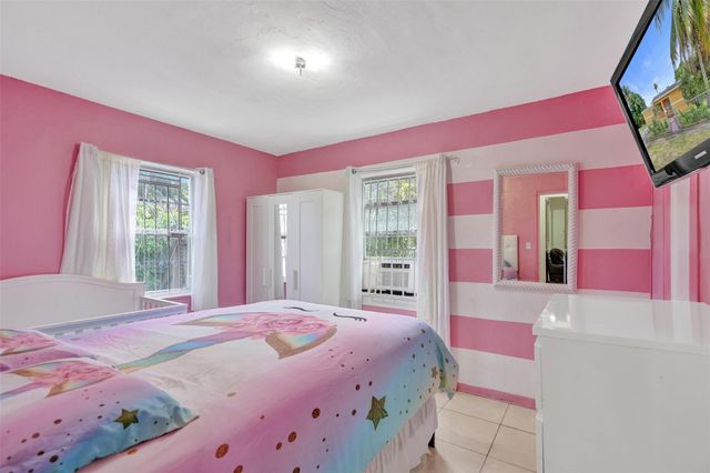 14115 NE 11th Avenue, North Miami, FL 33161