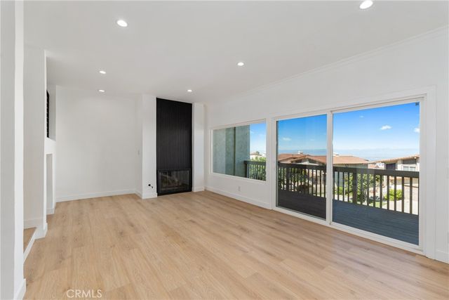 15 Hilltop Circle, Rancho Palos Verdes, CA 90275