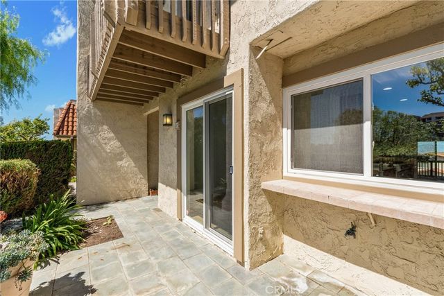 15 Hilltop Circle, Rancho Palos Verdes, CA 90275