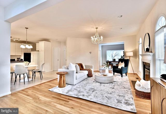 47330 VISTA CT, Sterling, VA 20165