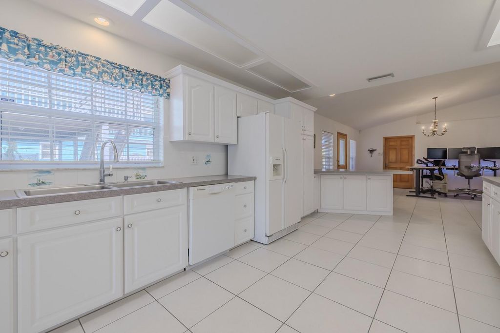 Image 16 of property listing at 239 KIRKLAND ROAD, New Smyrna Beach, FL 32169