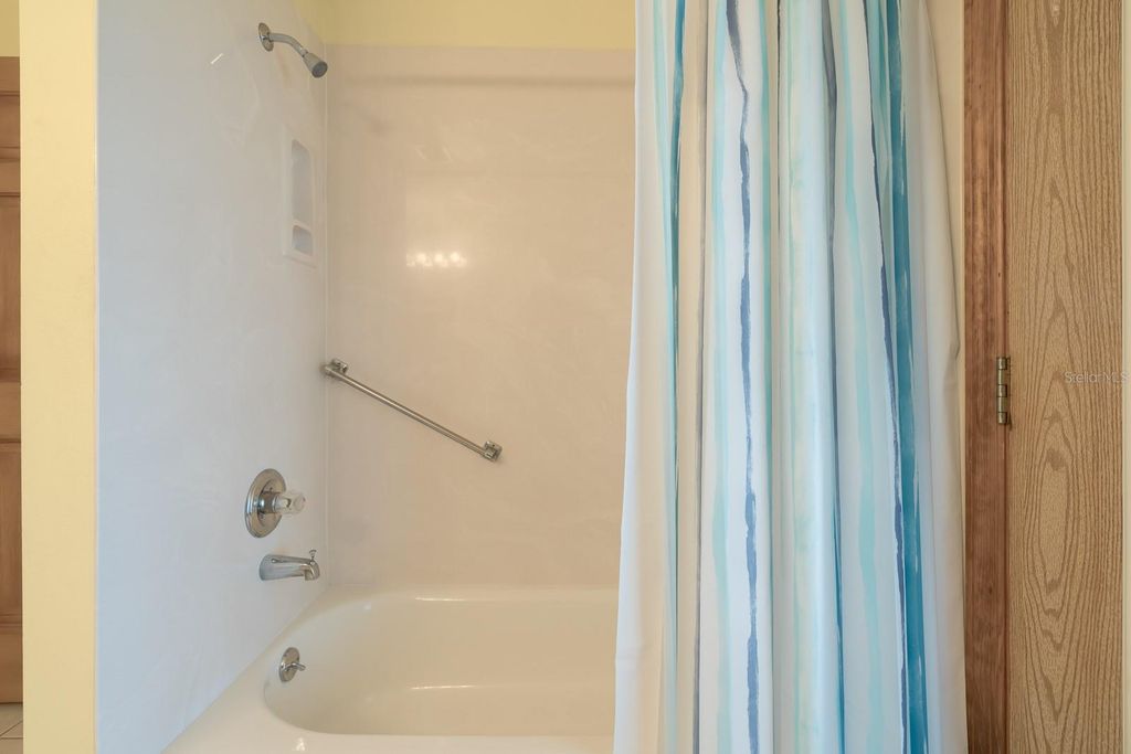 Image 20 of property listing at 239 KIRKLAND ROAD, New Smyrna Beach, FL 32169