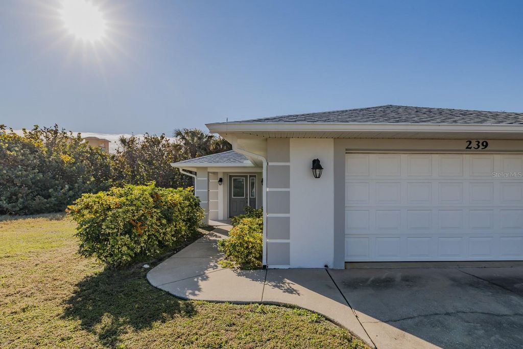 Image 34 of property listing at 239 KIRKLAND ROAD, New Smyrna Beach, FL 32169