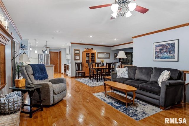 2508 Charlack Avenue, Springfield, IL 62704